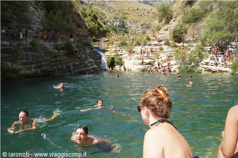 Cavagrande lakes