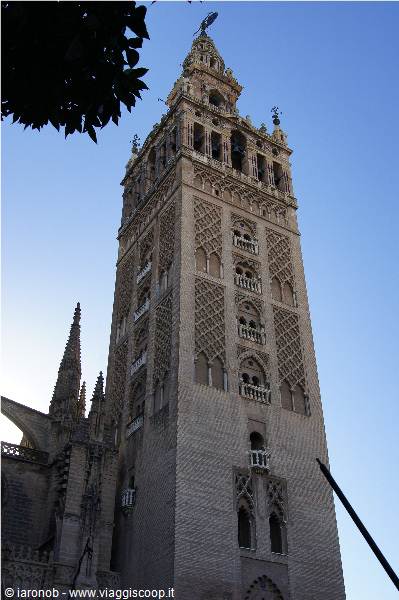La Giralda - Seville