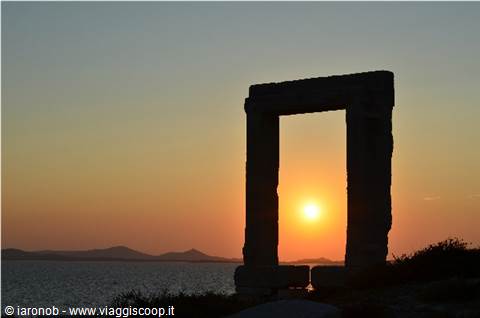 Sunset at the Portara
