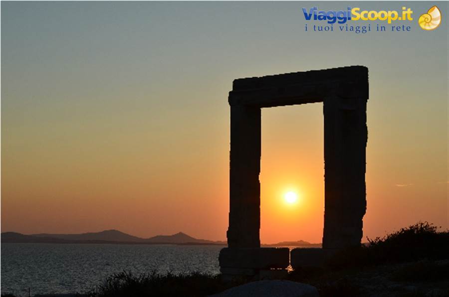 Sunset at the Portara