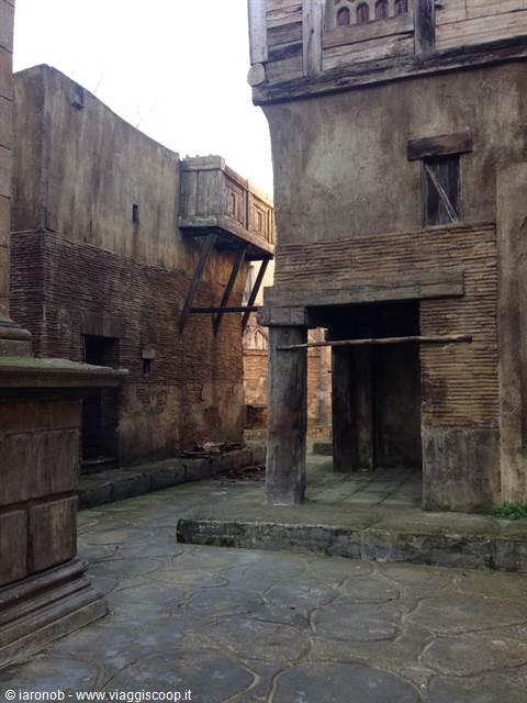 Cinecittà set