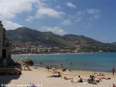 Cefalù beach