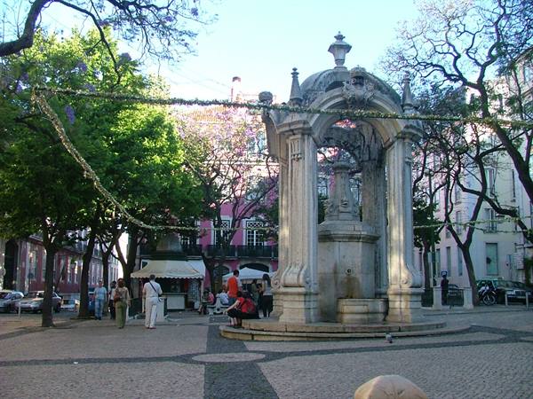 Lisboa: Largo do Carmo