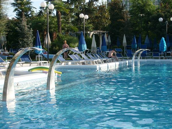 the thermal water and the open-air bath... in the middle of winter! 