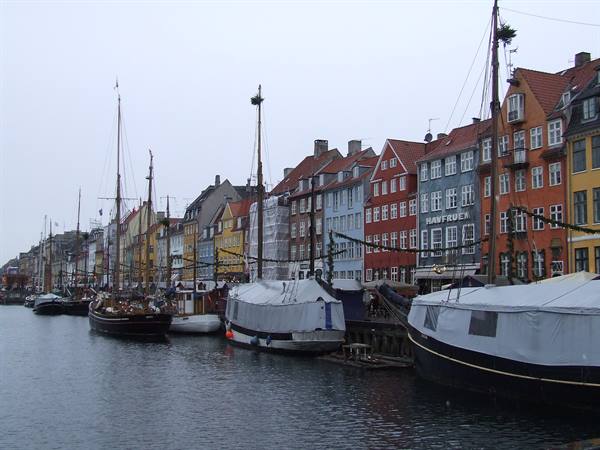 COPENHAGEN - The little harbour of Nyhavn