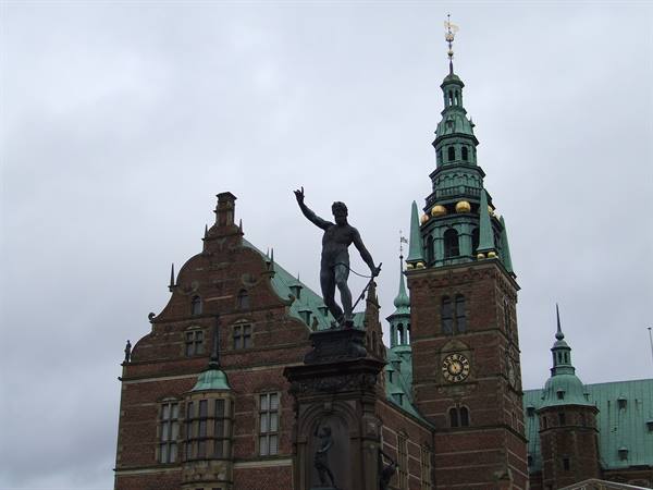 HILLEROD - Detail of Frederiksborg Castle