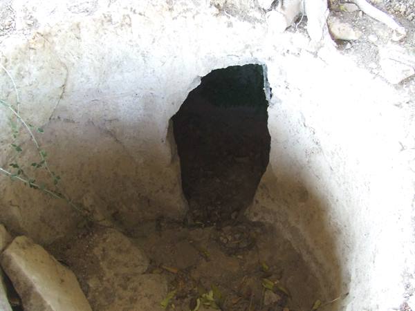 TAURASI - Eneolithic necropolis