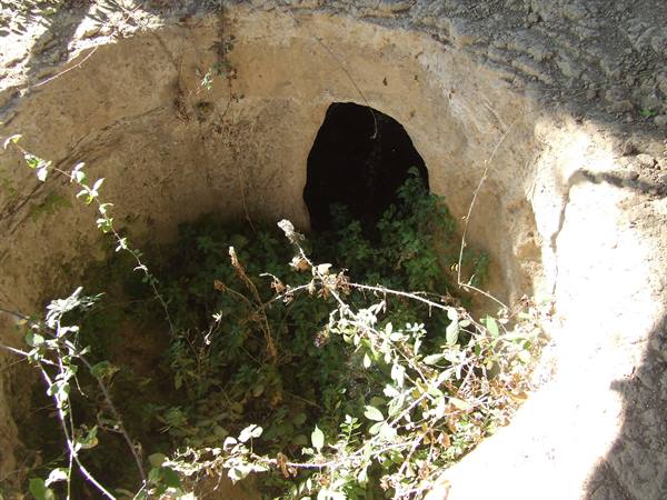 TAURASI - eneolithic necropolis