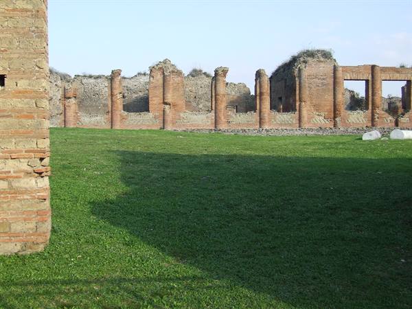 POMPEII - The wool market