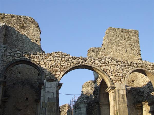 GOLETO ABBEY - Church of the Vaccaro