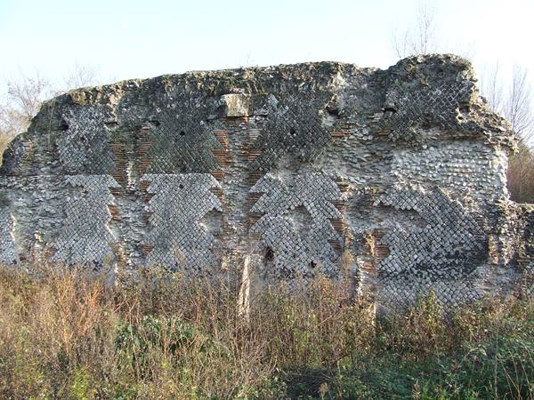 CALES - Remains of the Amphitheatre
