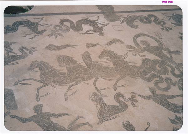 OSTIA EXCAVATIONS : Mosaic