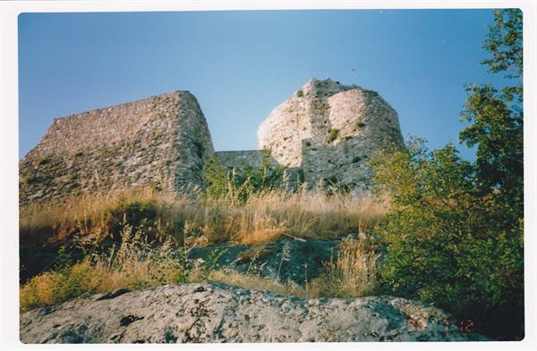ROCCA S. FELICE - Castle walls