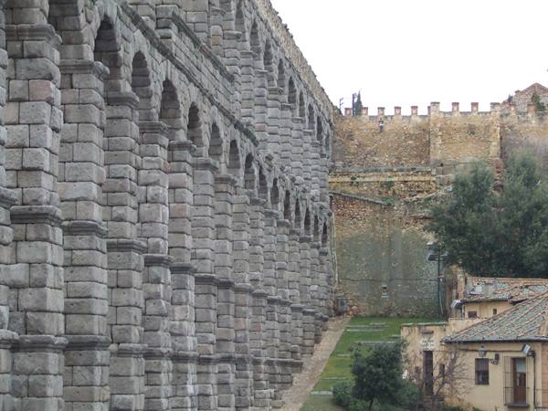 SEGOVIA - Roman Aqueduct
