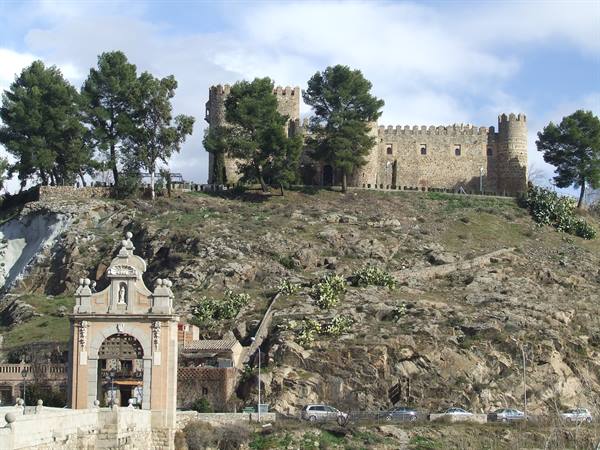 TOLEDO - Puerta de Alcántara