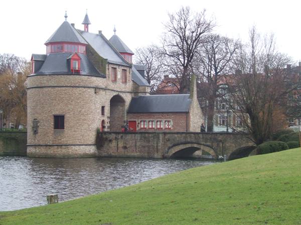 BRUGES - The Ezel Poort