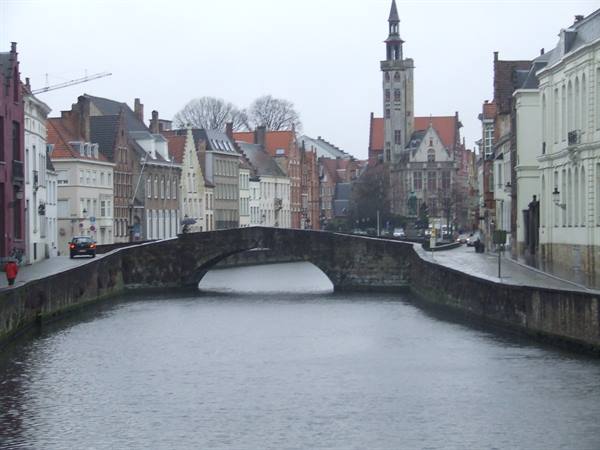BRUGES - Canal