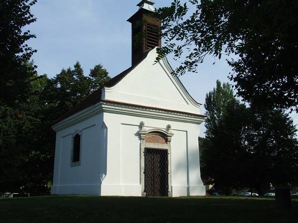 VISEGRAD - Small church
