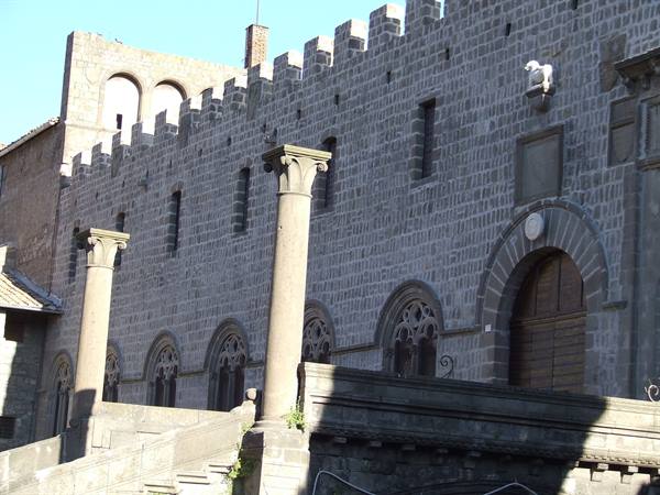 VITERBO -Palazzo dei Papi