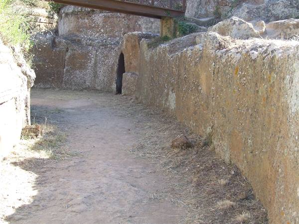 CERVETERI - Etruscan Necropolis