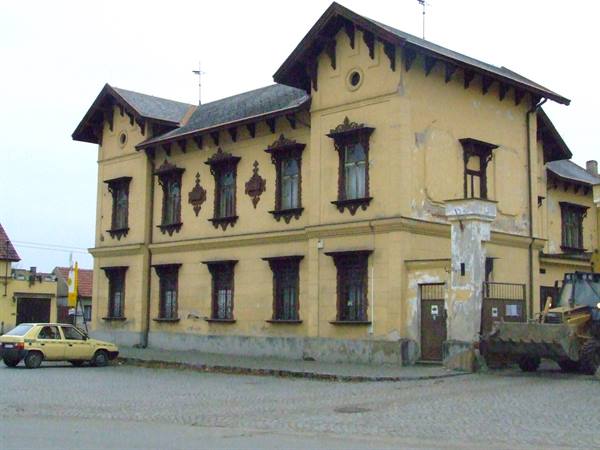 VELTRUSY -Typical little house