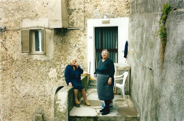 PESCHE - Cute little grannies