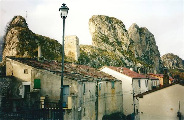 PIETRABBONDANTE - Glimpse