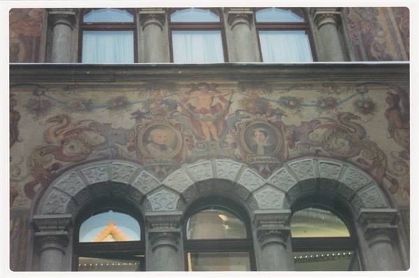cCONSTANCE - Detail of the Town Hall façade