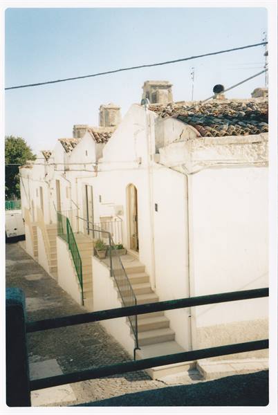 MONTE S.ANGELO - Typical terraced houses