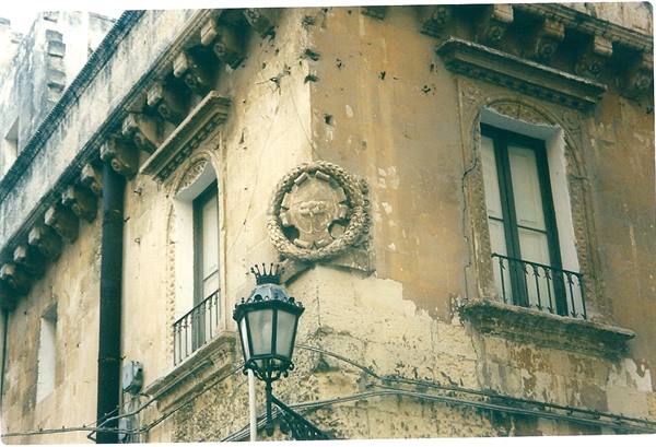 LECCE - Detail