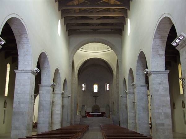 ACERENZA - Interior of the Cathedral