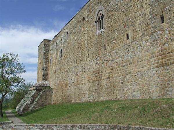 LAGOPESOLE - Frederick's Castle