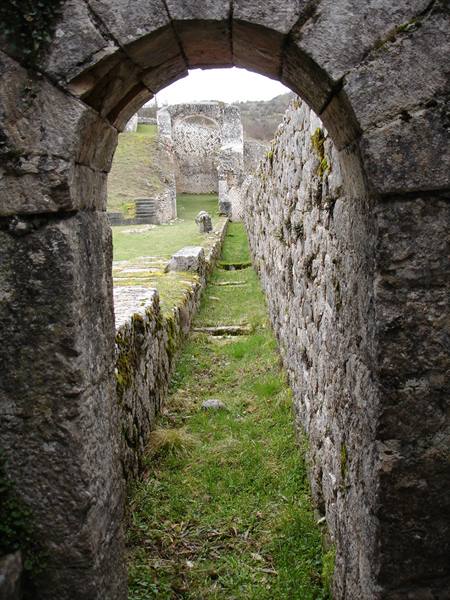 AMITERNUM - Theatre