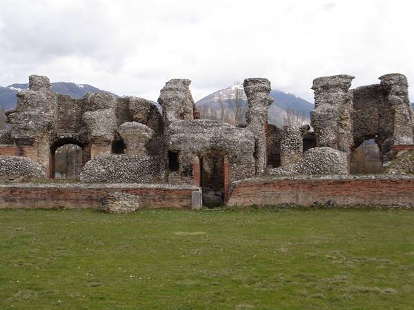 AMITERNUM - Amphitheatre