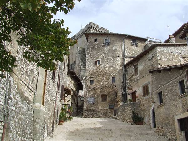 SERMONETA - Old Town