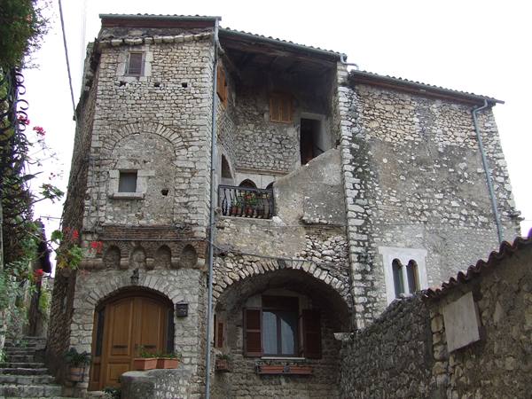 SERMONETA - Old Town