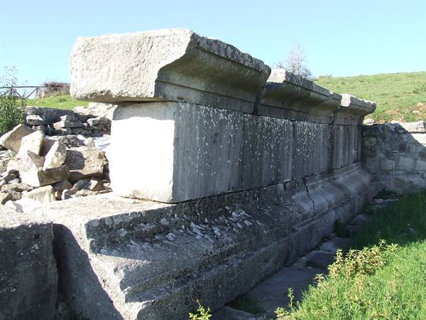SAN GIOVANNI IN GALDO - Samnite Sanctuary (2nd century BC)