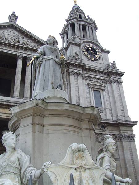 LONDON - St. Paul