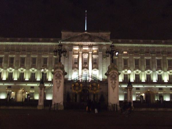 LONDON - Buckingham Palace