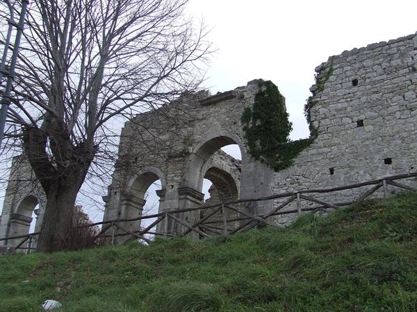 SANT'ANDREA DI CONZA - Historic Center