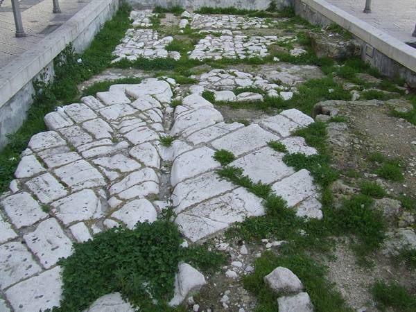 BARI - ancient medieval street