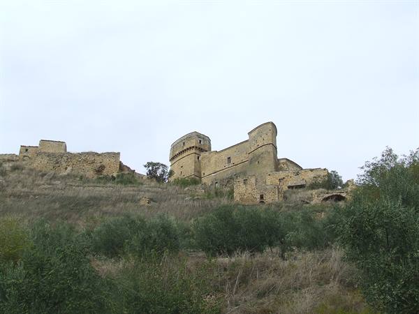 ROCCHETTA S. ANTONIO - Castle