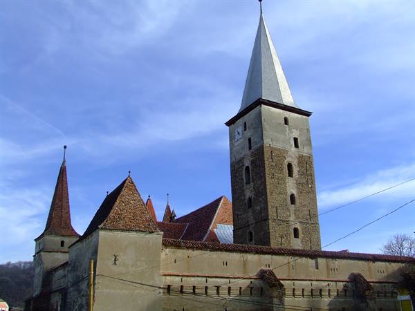 MOSNA - Fortified church
