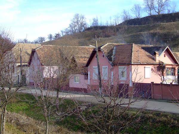 MOSNA - Typical Saxon-style houses