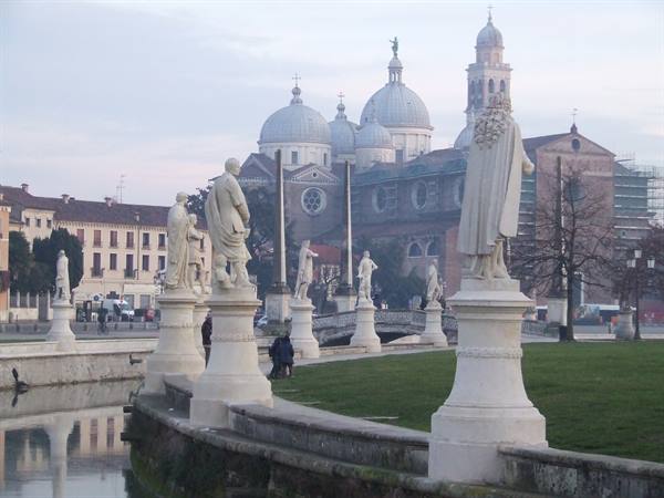 PADUA 