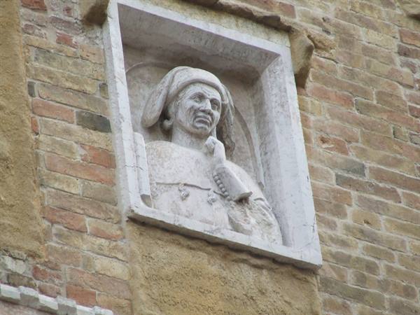 PADUA - Detail