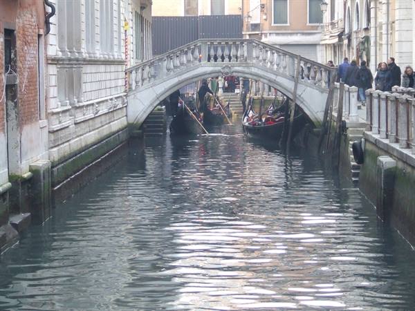 VENICE - Canal