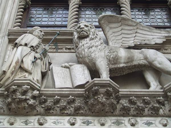 VENICE - Detail of the Porta della Carta