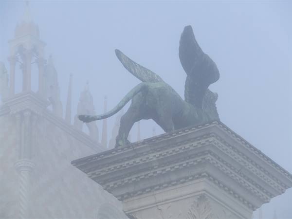 VENICE - Detail