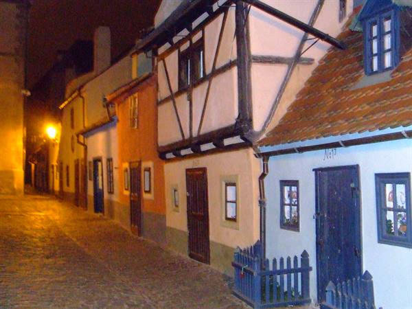 The Golden Lane by night